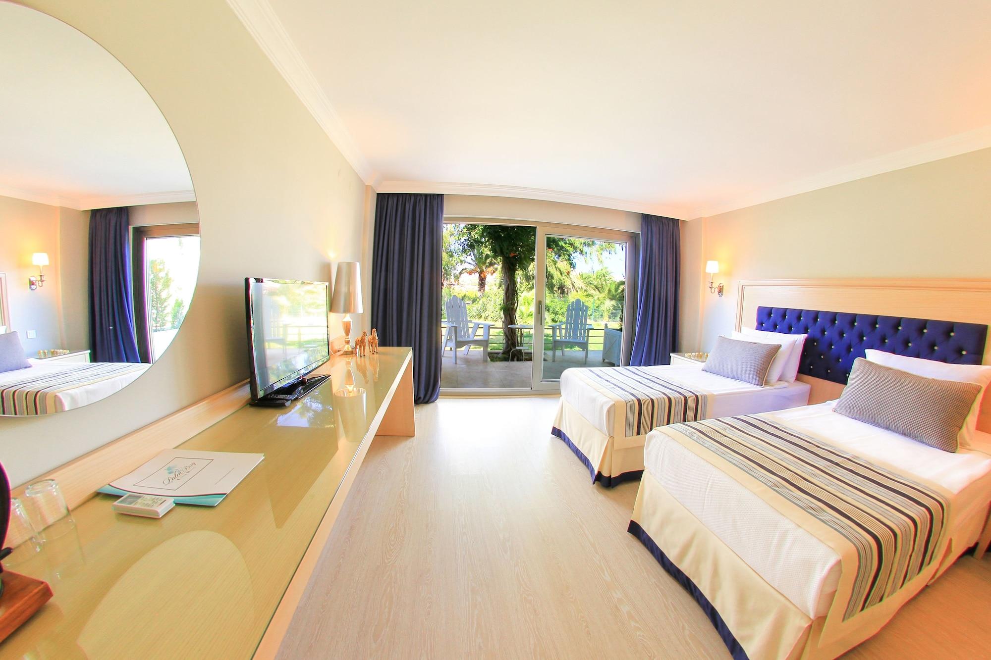 Palm Bay Beach Hotel Emecik Ngoại thất bức ảnh