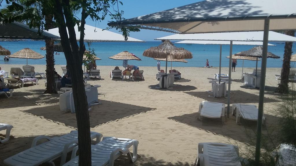 Palm Bay Beach Hotel Emecik Ngoại thất bức ảnh