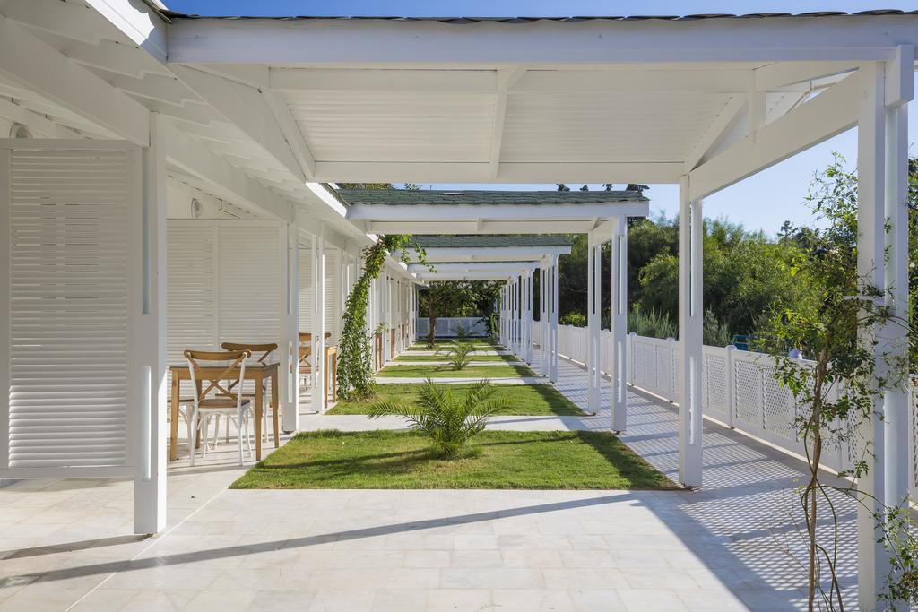 Palm Bay Beach Hotel Emecik Ngoại thất bức ảnh
